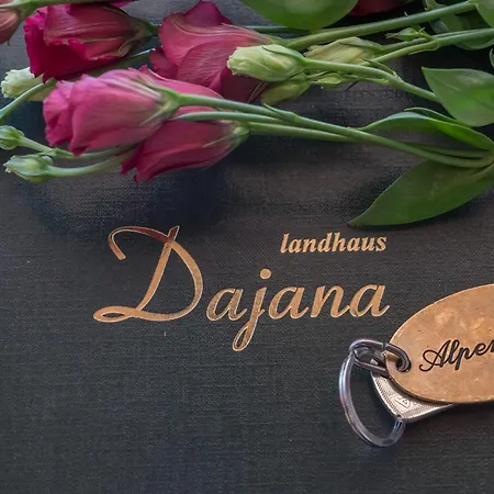 דירה Dajana